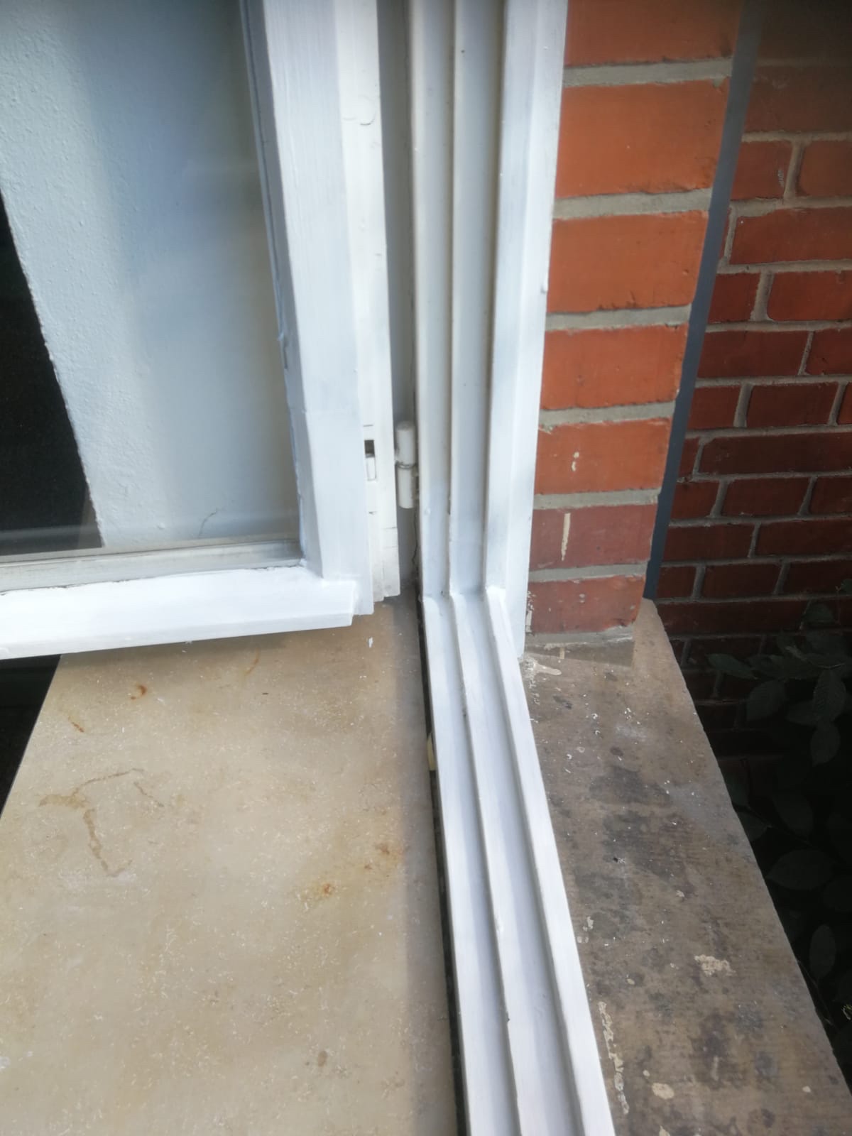 Fensterrahmen wie neu nach der Reparatur